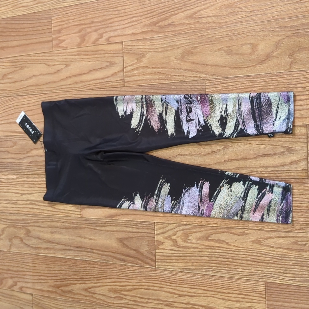 Cropped Leggings Black Pastel Paint Size Large Terez X Peloton New With Tags